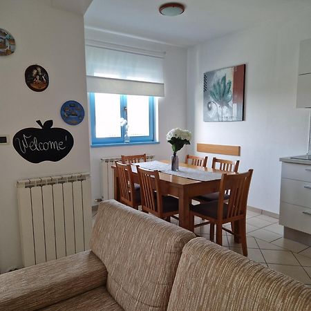 פורץ Apartment Karla מראה חיצוני תמונה
