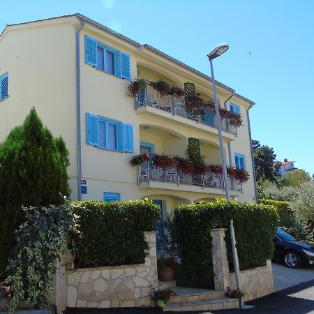 פורץ Apartment Karla מראה חיצוני תמונה