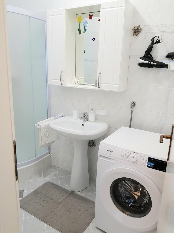 פורץ Apartment Karla מראה חיצוני תמונה